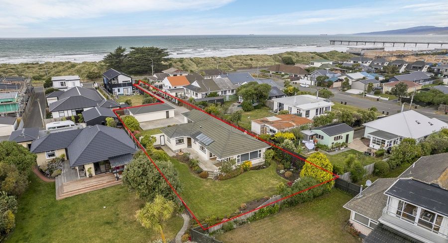  at 168A Marine Parade, New Brighton, Christchurch
