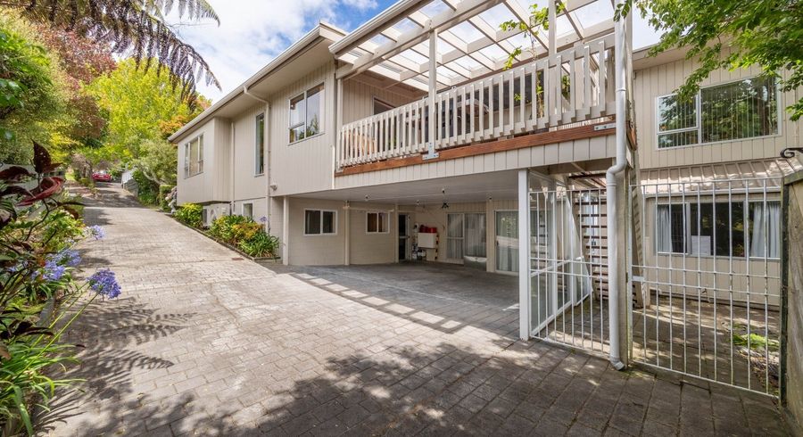  at 13 Chichester Drive, Pinehaven, Upper Hutt, Wellington