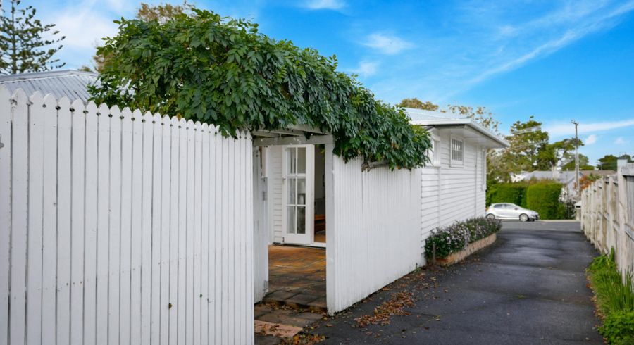  at 1/45 Wolsley Avenue, Milford, North Shore City, Auckland