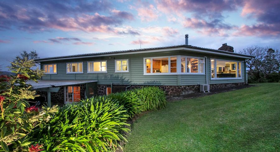  at 202 Scenic Drive, Titirangi, Auckland