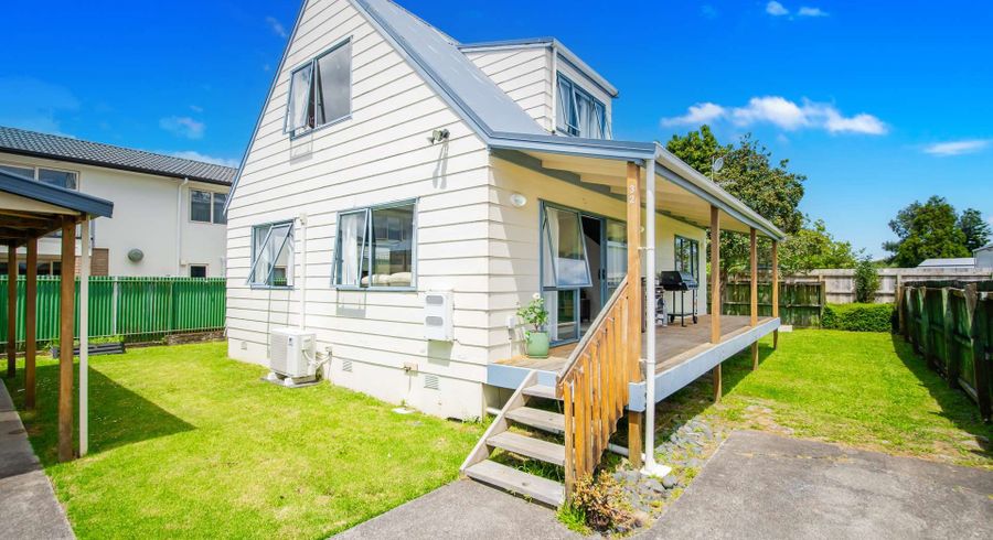  at 32 Busby Street, Blockhouse Bay, Auckland