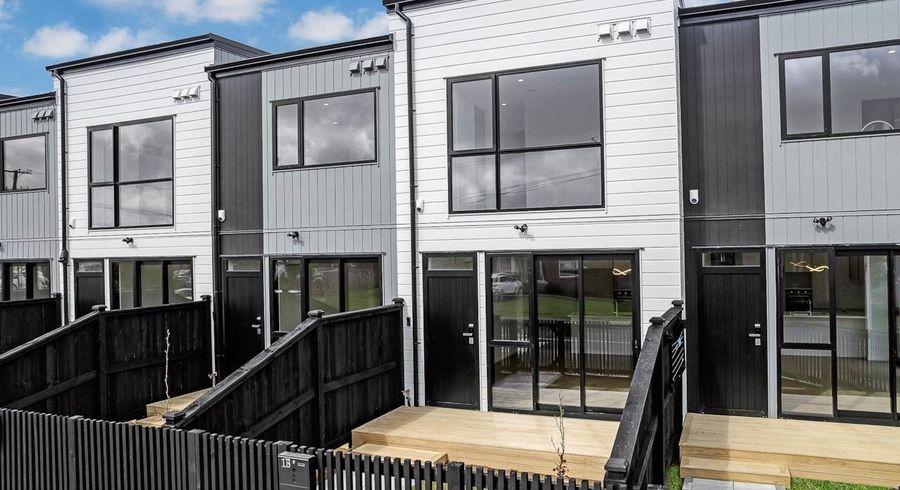  at 1E Hokianga Street, Mangere, Manukau City, Auckland