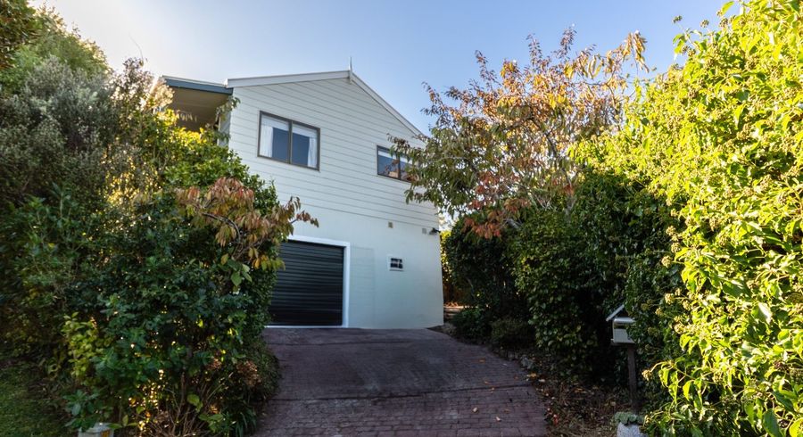  at 6 Sasanqua Way, Crofton Downs, Wellington, Wellington