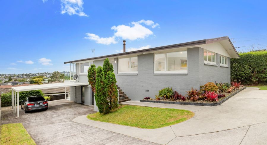  at 100 Donovan Street, Blockhouse Bay, Auckland