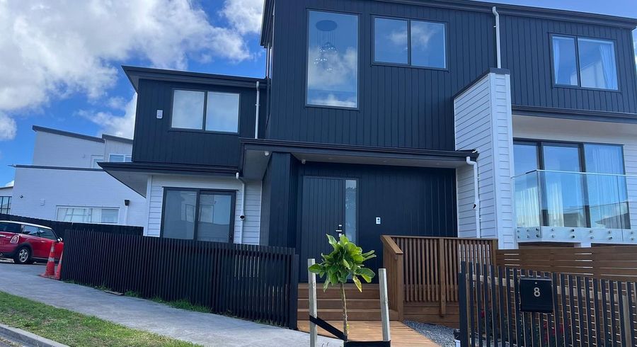  at 8 La Bella Road, Hobsonville, Waitakere City, Auckland