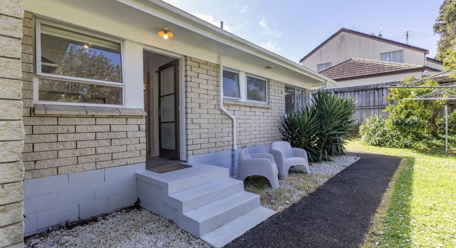  at 4/23 Tawa Road, Onehunga, Auckland