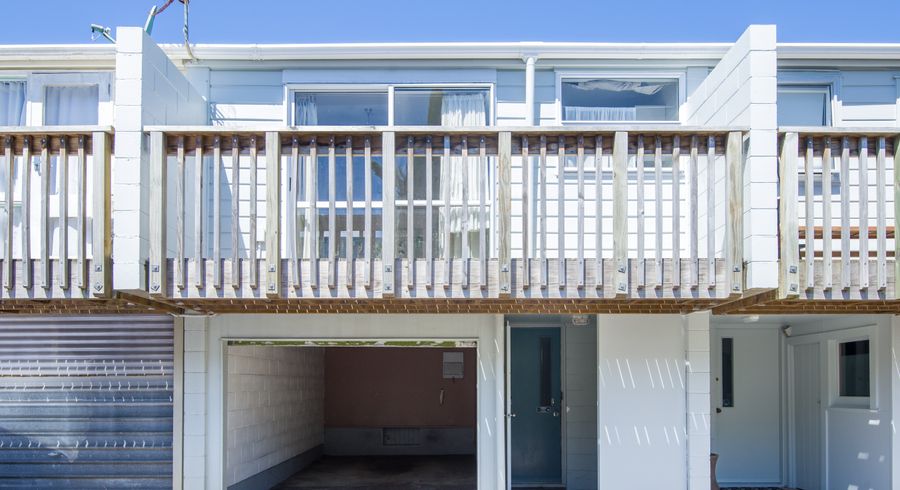  at 5/23 Collins Avenue, Tawa, Wellington