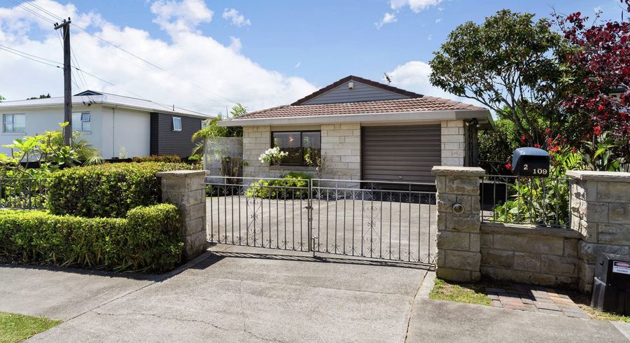  at 2/109 Litten Road, Cockle Bay, Manukau City, Auckland