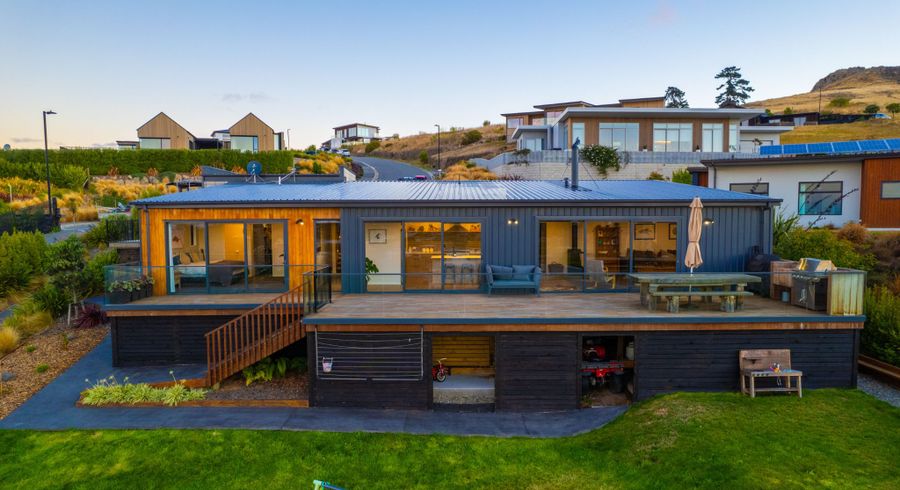  at 17 Ridgeway Place, Richmond Hill, Christchurch