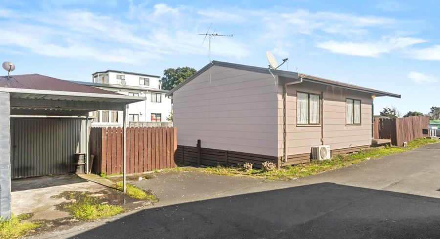  at 2/34 Great South Road, Manurewa, Manukau City, Auckland