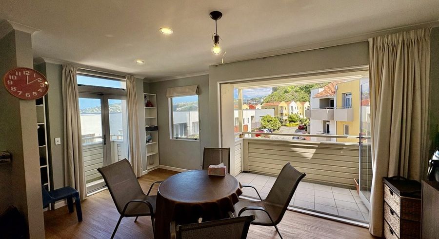  at 25/305 Evans Bay Parade, Hataitai, Wellington, Wellington