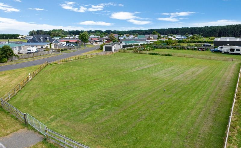  at 2 Nicolas Place, Foxton Beach, Foxton