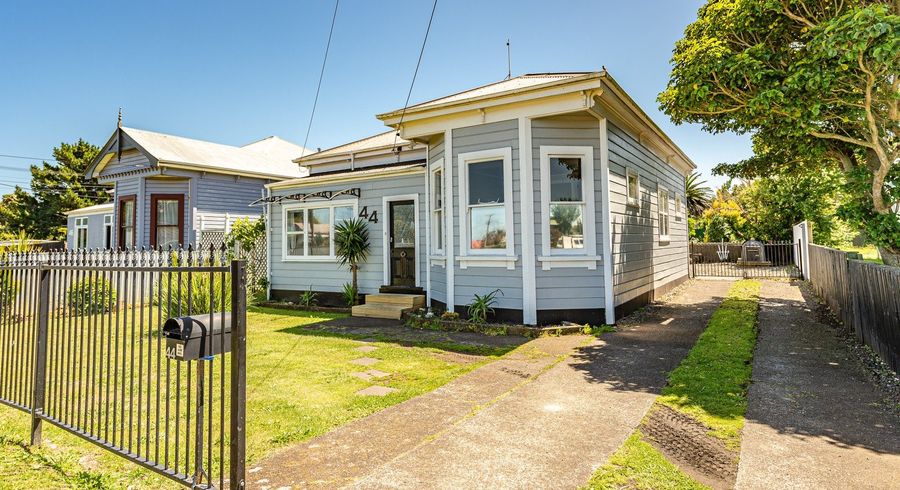  at 44 Bignell Street, Gonville, Whanganui, Manawatu / Whanganui
