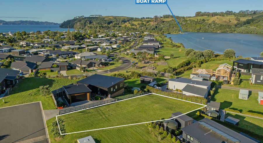  at 4 Joyce Harsant Place, Cooks Beach, Thames-Coromandel, Waikato