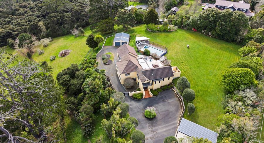  at 2 Godley Lane, Lucas Heights, North Shore City, Auckland