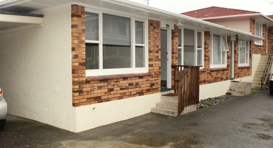  at 2/301 Sandringham Road, Sandringham, Auckland City, Auckland