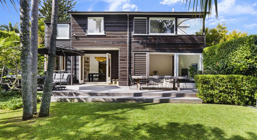  at 2/251 Jervois Road, Herne Bay, Auckland