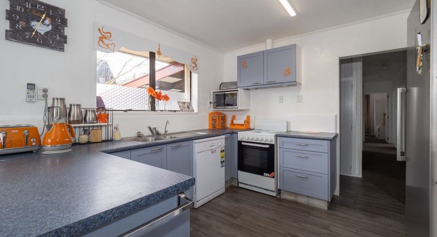  at 11 Graham Street, Tinwald, Ashburton