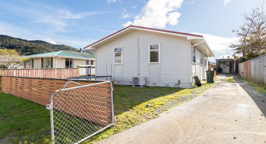  at 8 Orewa Grove, Wainuiomata, Lower Hutt, Wellington