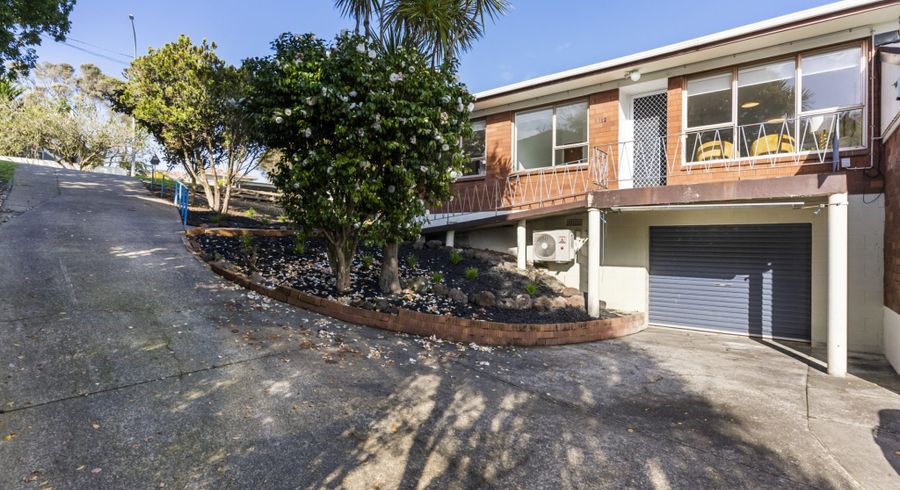  at 1/152 Glenfield Road, Birkenhead, Auckland