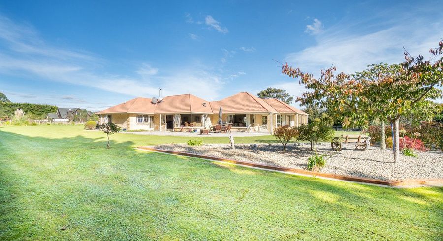  at 50 Waicola Drive, Fitzherbert, Palmerston North