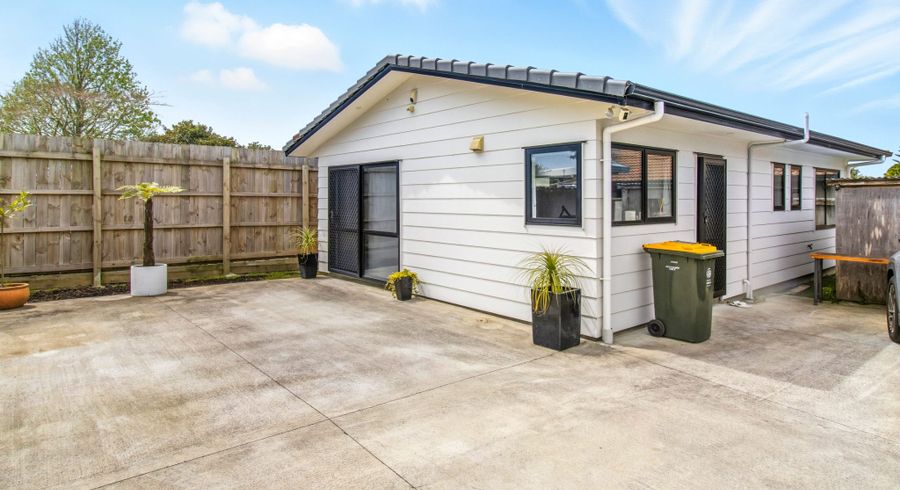  at 3a Randwick Place, Randwick Park, Manukau City, Auckland