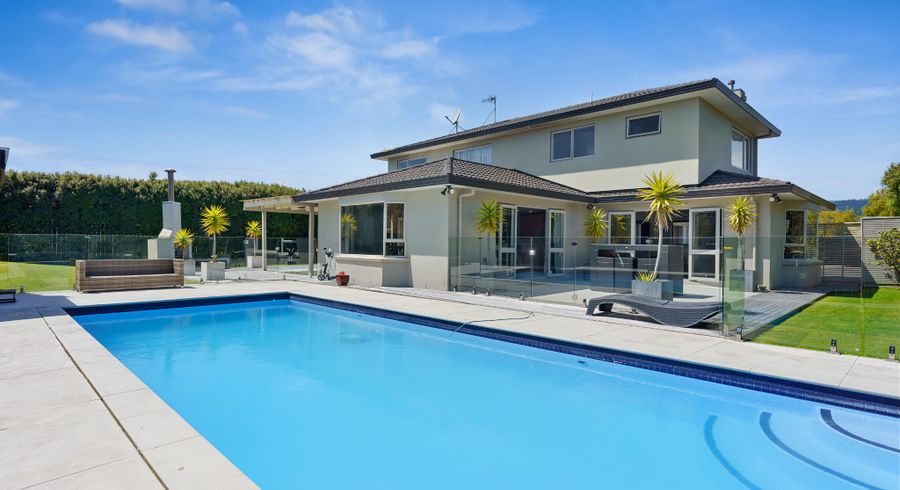  at 6 Rae Lane, Paraparaumu Beach, Paraparaumu