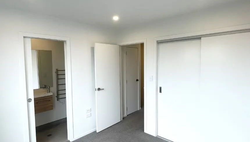  at 5/33 Stanhope Road, Mount Wellington, Auckland City, Auckland