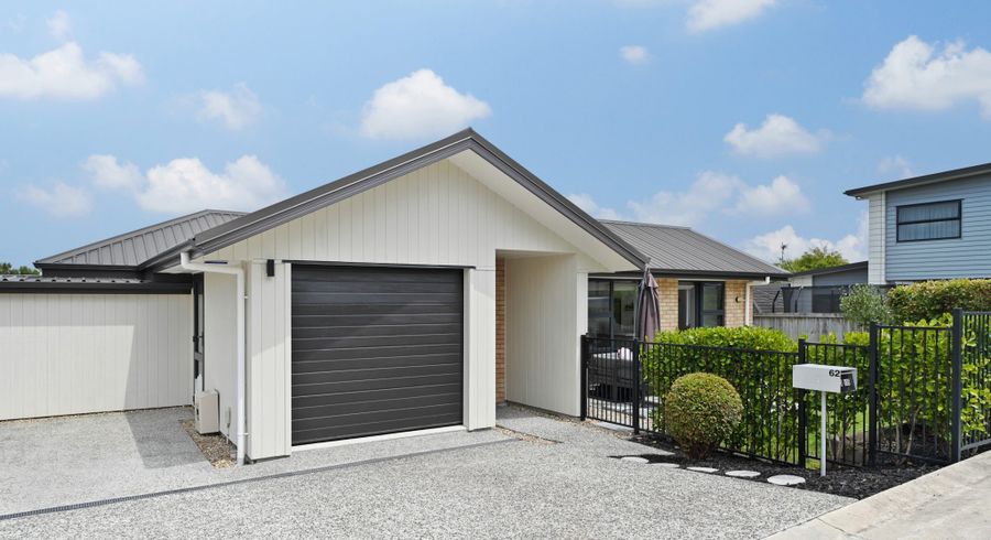  at 62 Sylvester Crescent, Flagstaff, Hamilton