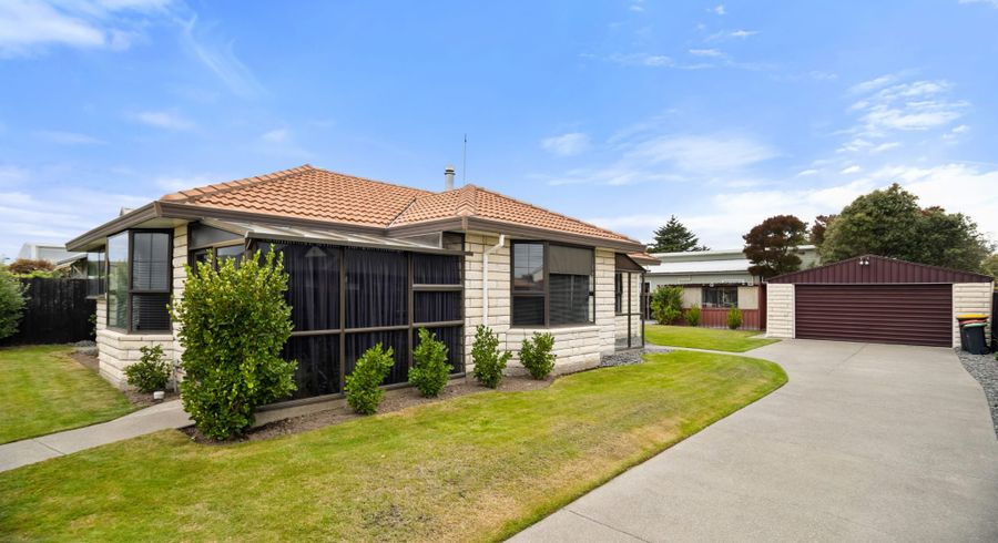  at 14 Takaro Avenue, Sockburn, Christchurch City, Canterbury