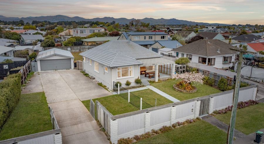  at 8 Pandora Street, North New Brighton, Christchurch