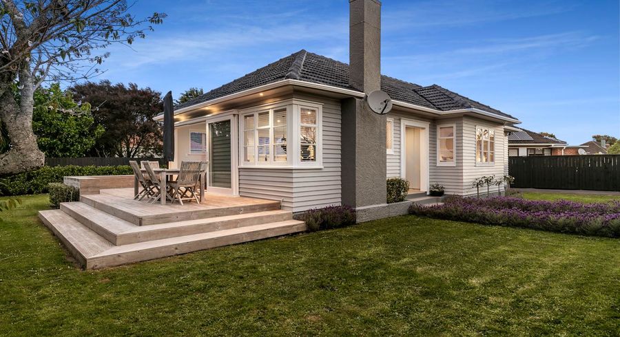  at 34 Kiwitea Street, Sandringham, Auckland