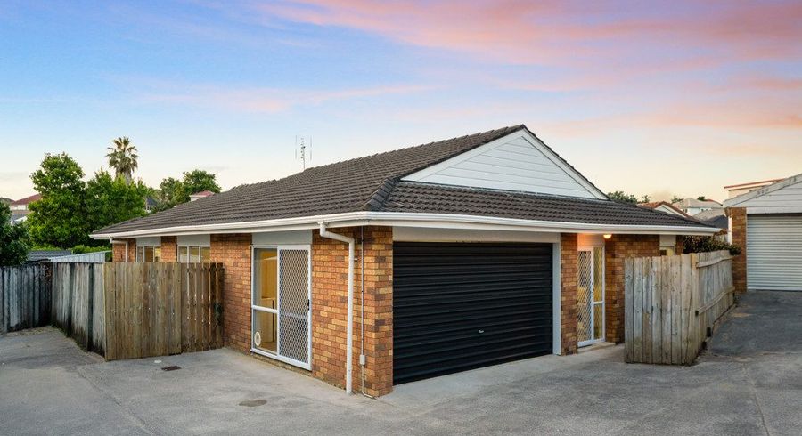  at 4/15 Edendale Road, Somerville, Manukau City, Auckland