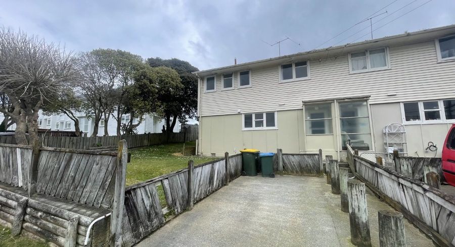  at 14 Cheshire Street, Cannons Creek, Porirua, Wellington