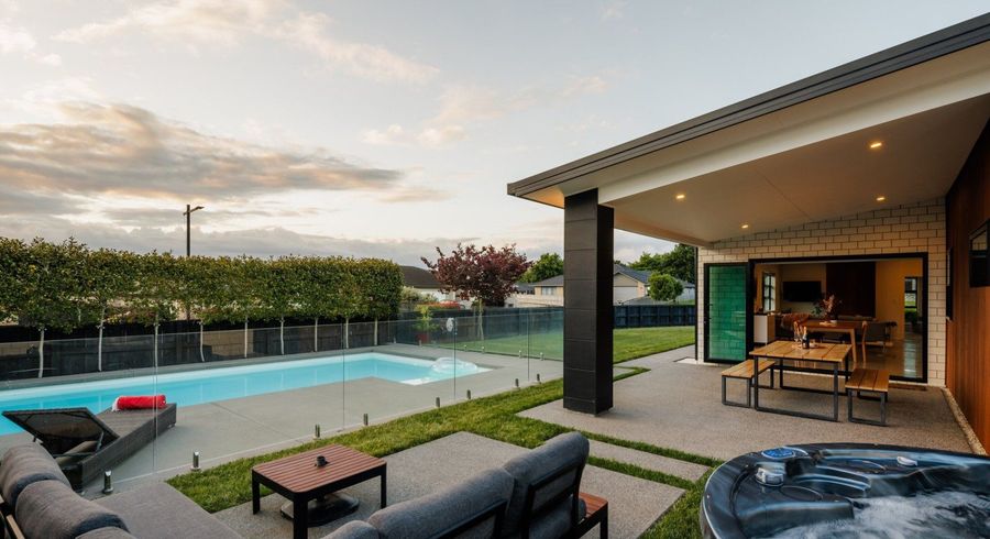  at 13 Glaisdale Crescent, Flagstaff, Hamilton