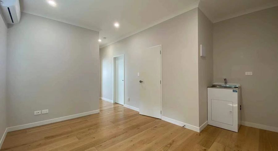  at 96A Velma Road, Hillcrest, North Shore City, Auckland