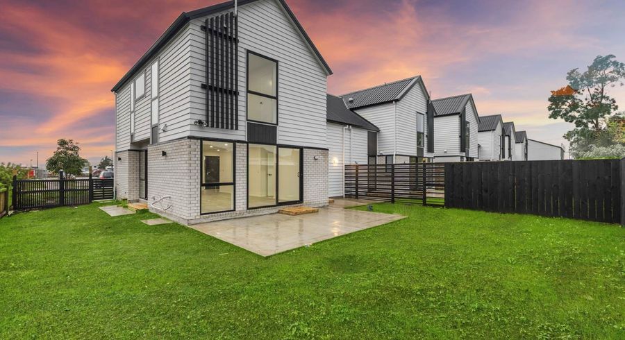  at 37 Paapaakiri Loop, Takanini, Papakura, Auckland