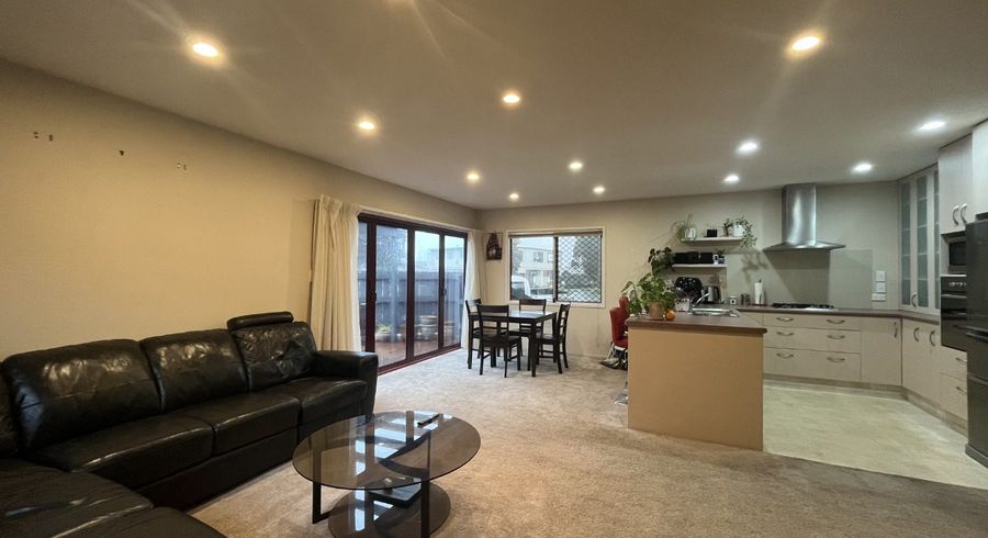  at 25 Breakwater Road, Moturoa, New Plymouth, Taranaki