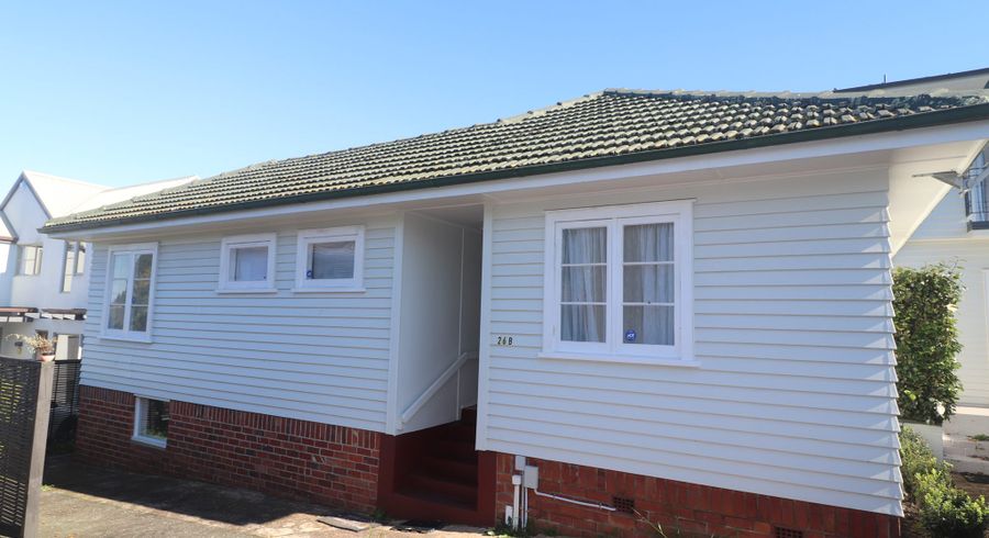  at 2/26 Liverpool Street, Royal Oak, Auckland