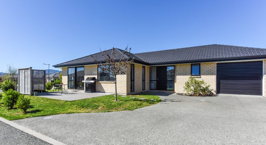  at 49 Malone CRES, Tasman
