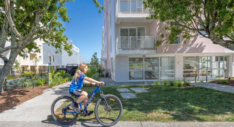  at 304/9C Jordan Avenue, Onehunga, Auckland City, Auckland