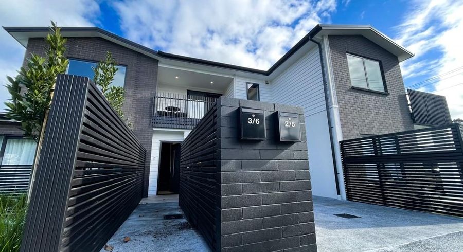  at 3/6 Studholme Street, Point Chevalier, Auckland City, Auckland