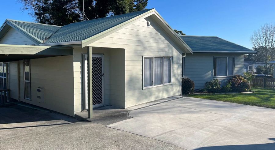  at 3 Hueglow Rise, West Harbour, Waitakere City, Auckland
