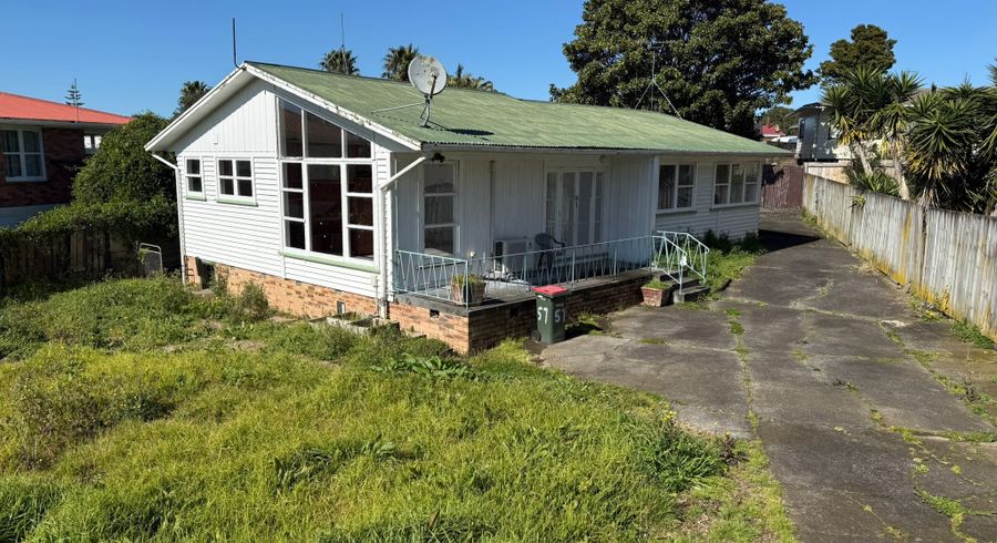  at 57 Chatsworth Crescent, Pakuranga Heights, Manukau City, Auckland