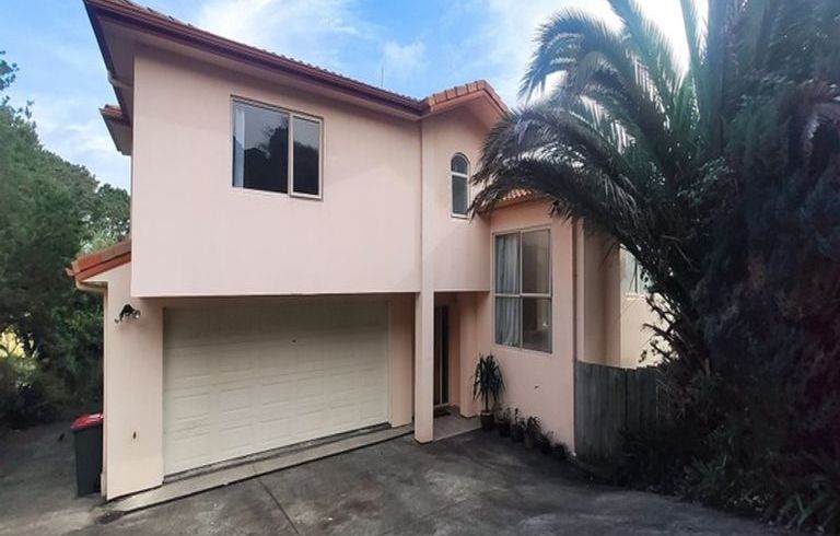  at 48 Monte Cassino Place, Birkdale, North Shore City, Auckland