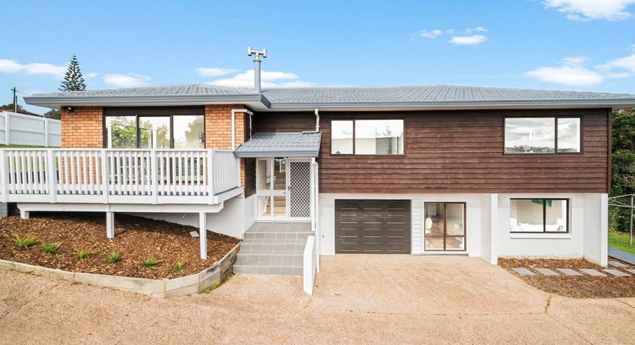  at 90 Seaview Road, Glenfield, Auckland