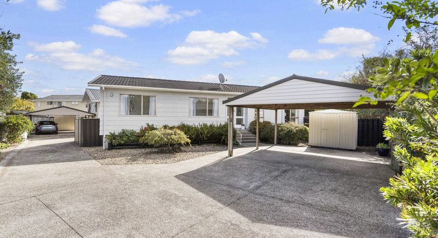  at 16 Lyren Place, Half Moon Bay, Auckland