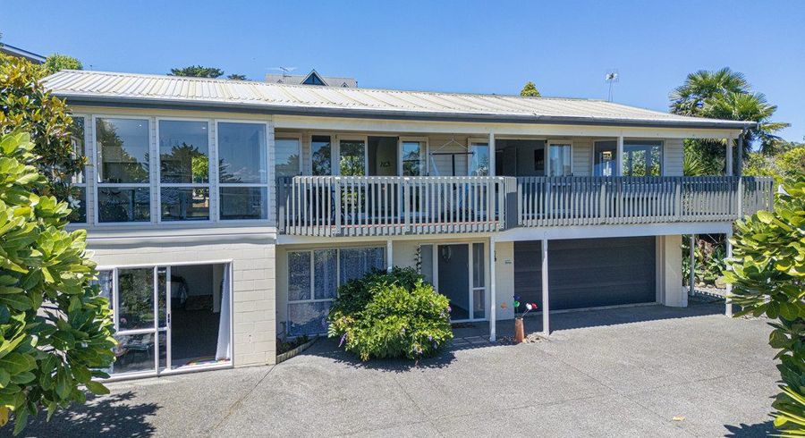  at 10 Glanville Close, Stanmore Bay, Rodney, Auckland