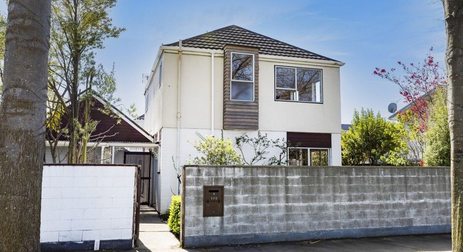  at 2/131 Rugby Street, Merivale, Christchurch City, Canterbury