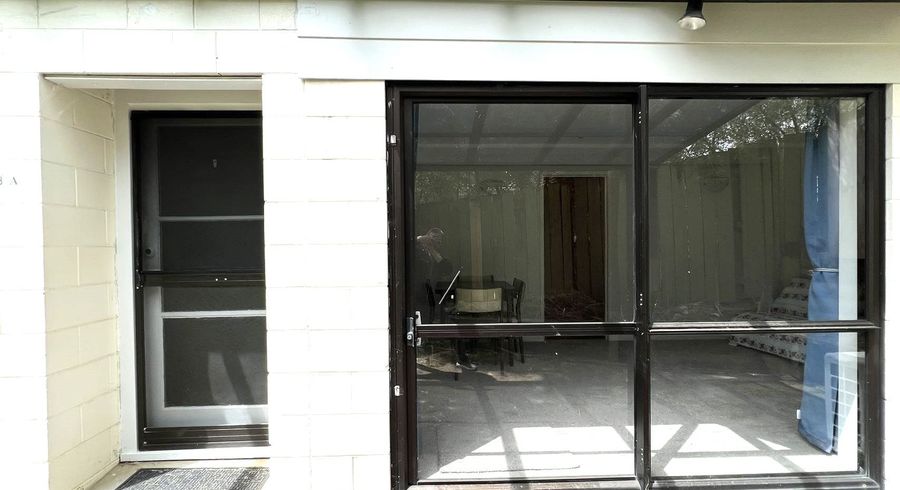  at 78a Glencoe rd, Browns Bay, North Shore City, Auckland